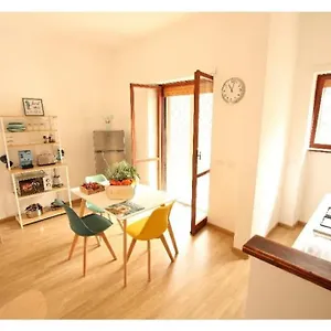 Cozy Coastal Gateway Lido di Ostia